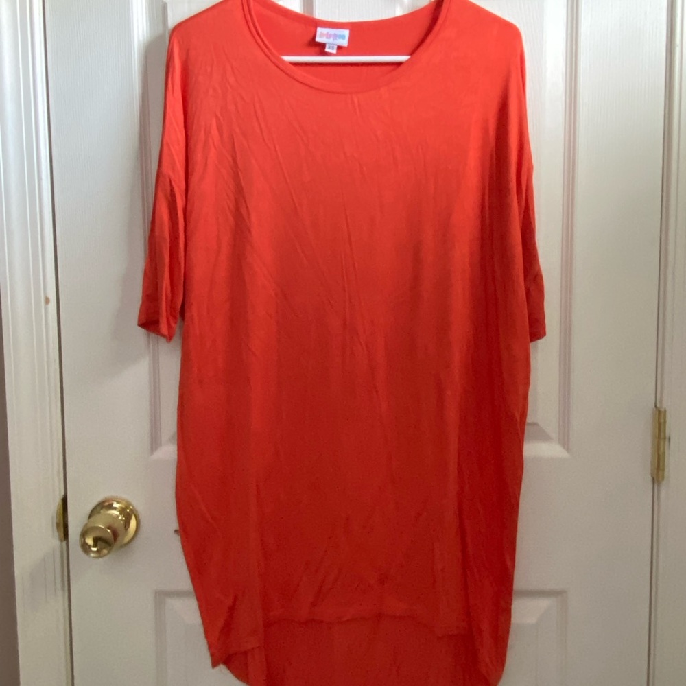 LulaRoe Irma Top